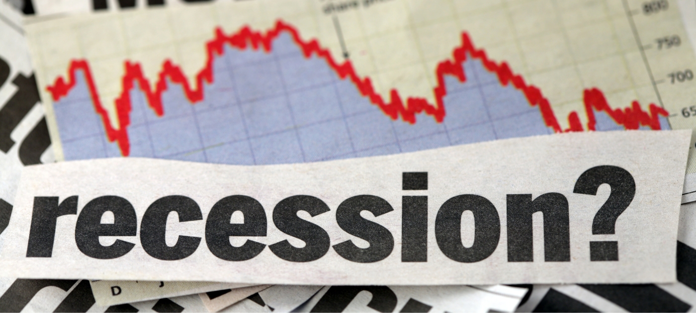 Recession fears pull down consumer confidence to 9-month low