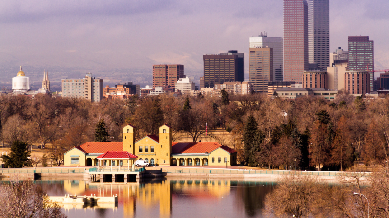 Best LLC Services In Wyoming 2025 – Top LLC Filing WY