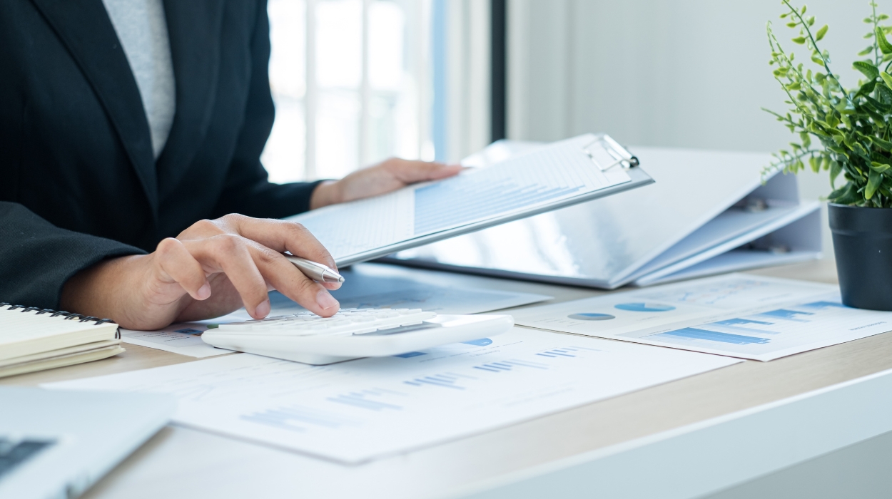 Oregon LLC Costs (Updated: Nov. 2025): Everything You Need To Know